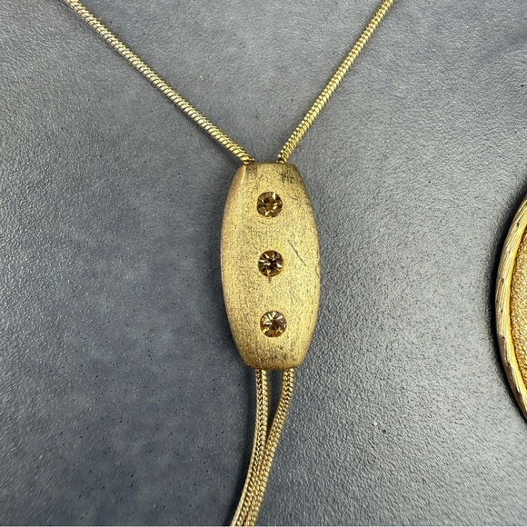 Trifari Gold Necklace and Earrings Set - Picture 7 of 16